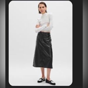 Gap Vegan Leather Midi Skirt 28 / 6r